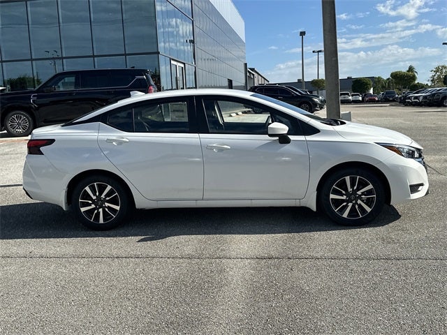 2025 Nissan Versa 1.6 SV