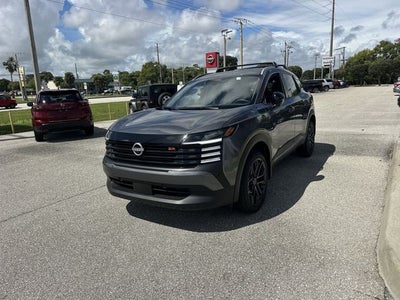 2026 Nissan Kicks SR