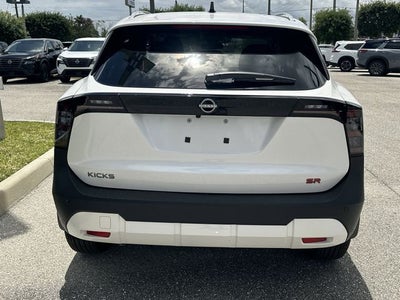 2026 Nissan Kicks SR