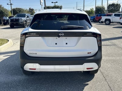 2026 Nissan Kicks SR