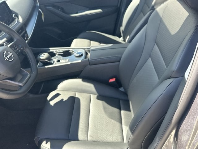 2027 Nissan Rogue Dark Armor