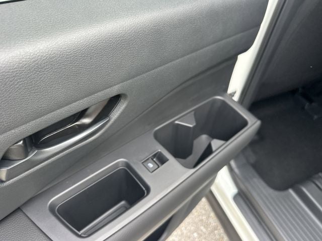 2026 Nissan Pathfinder S