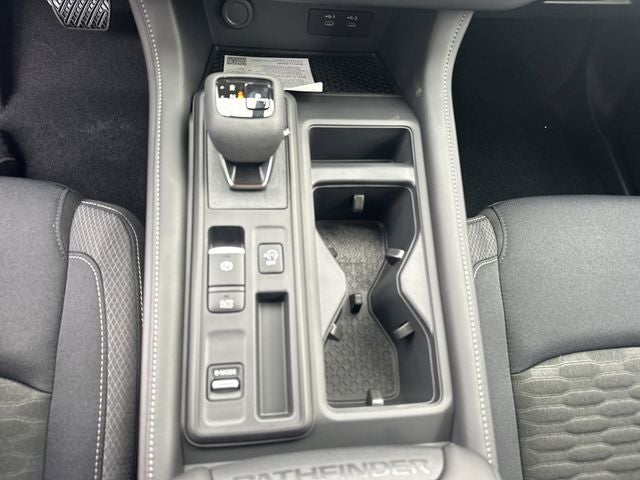 2026 Nissan Pathfinder S