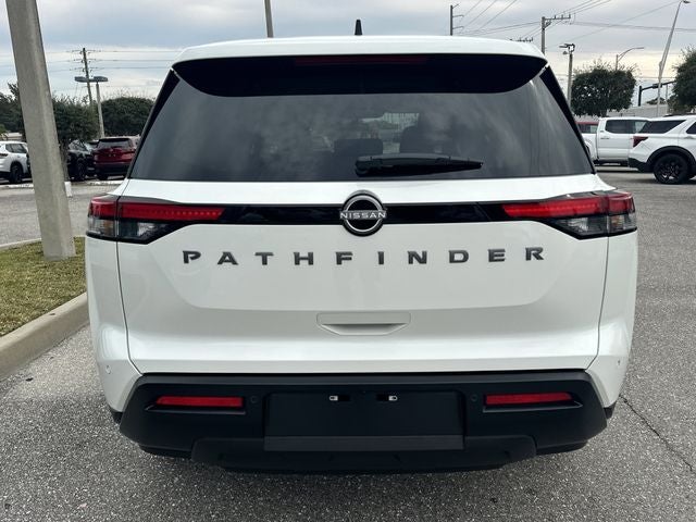 2026 Nissan Pathfinder S