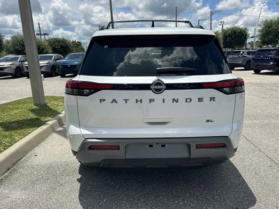 2026 Nissan Pathfinder SL