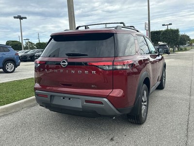 2026 Nissan Pathfinder SL
