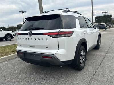 2026 Nissan Pathfinder SL