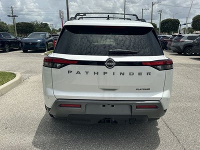 2026 Nissan Pathfinder Platinum