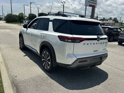 2026 Nissan Pathfinder Platinum