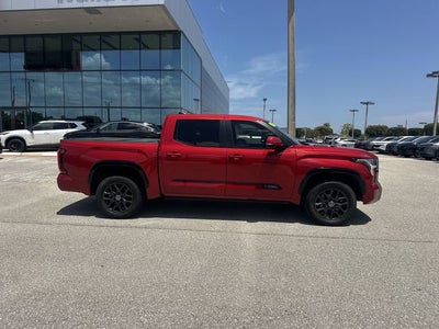 2024 Toyota Tundra Hybrid Platinum