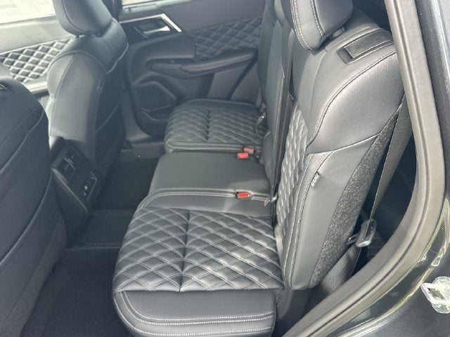 2026 Nissan Rogue Plug-In Hybrid Platinum