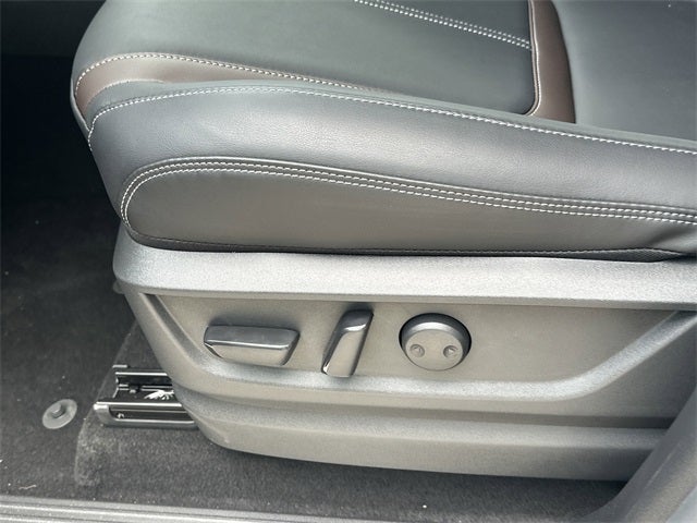 2025 Nissan Armada SL