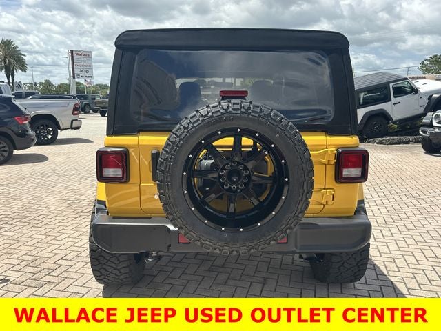 2020 Jeep Wrangler Unlimited Sahara **LIFTED**