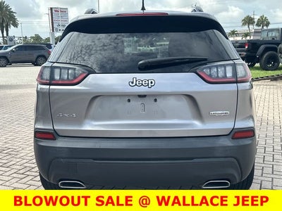 2022 Jeep Cherokee Latitude Lux