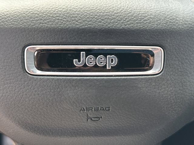 2026 Jeep Grand Cherokee Laredo X