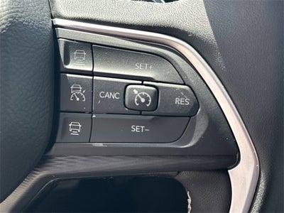 2026 Jeep Grand Cherokee Laredo