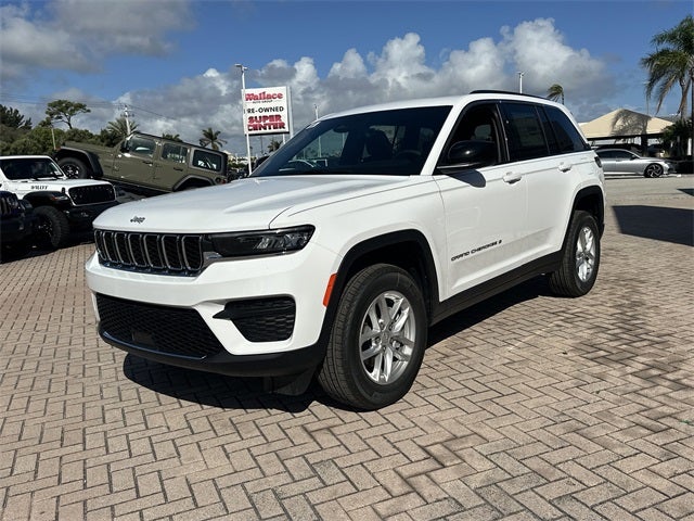 2026 Jeep Grand Cherokee Laredo