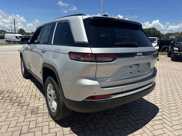 2026 Jeep Grand Cherokee Laredo X