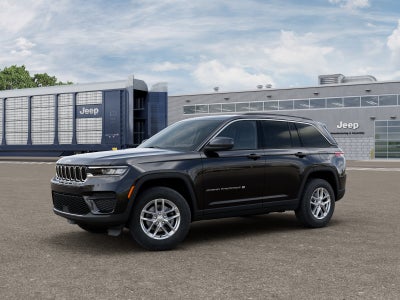 2026 Jeep Grand Cherokee Laredo