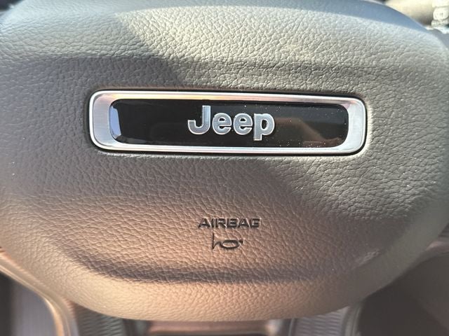 2026 Jeep Grand Cherokee Laredo X