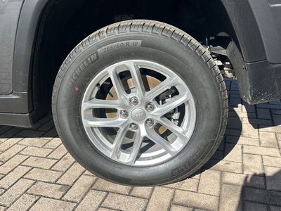 2026 Jeep Grand Cherokee Laredo X