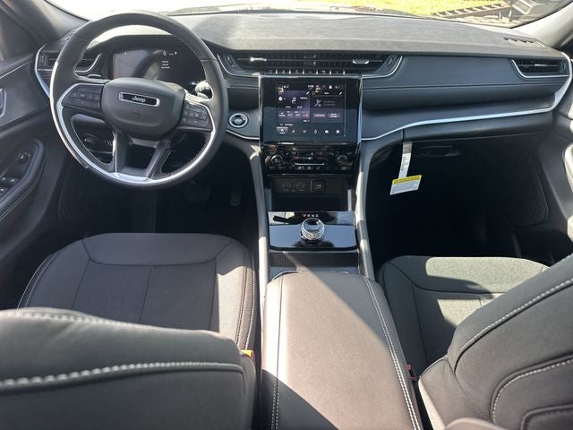 2026 Jeep Grand Cherokee Laredo X