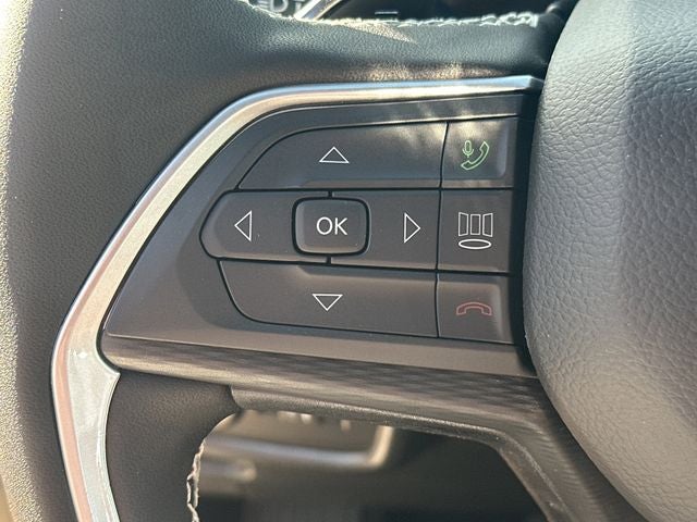 2026 Jeep Grand Cherokee Laredo X