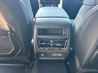 2026 Jeep Grand Cherokee Laredo X