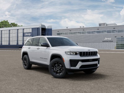 2026 Jeep Grand Cherokee Laredo