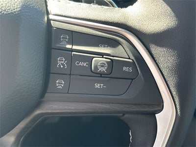 2026 Jeep Grand Cherokee Laredo