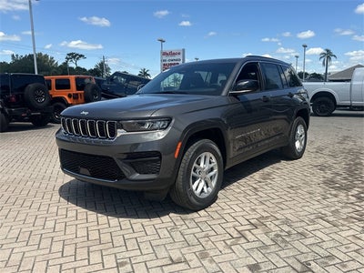 2025 Jeep Grand Cherokee Laredo X