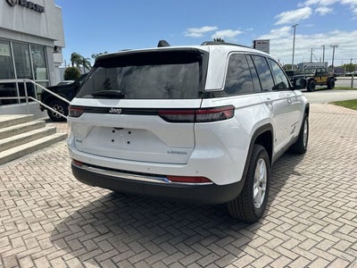 2026 Jeep Grand Cherokee Laredo