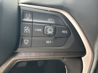 2026 Jeep Grand Cherokee Laredo