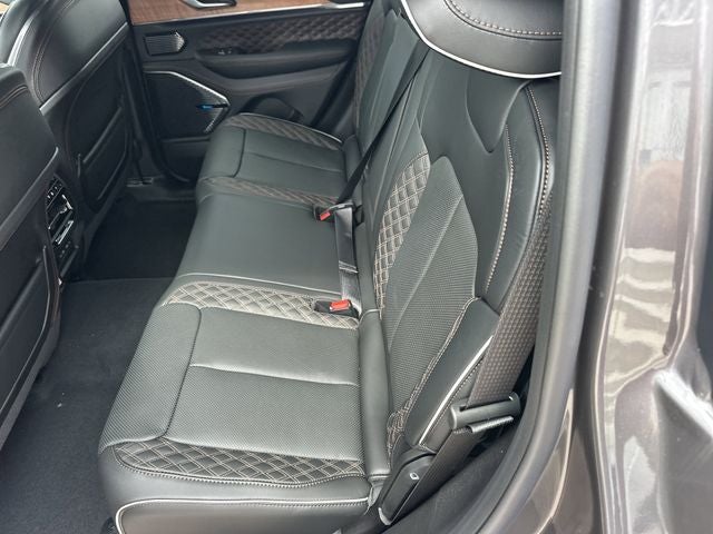 2026 Jeep Grand Cherokee Summit