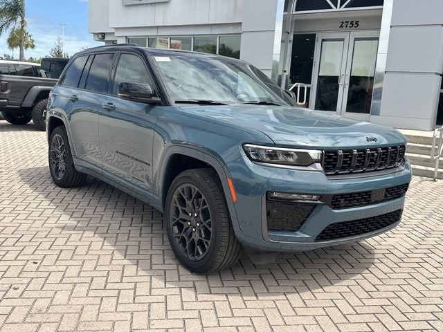 2026 Jeep Grand Cherokee Summit