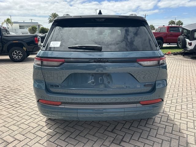 2026 Jeep Grand Cherokee Summit