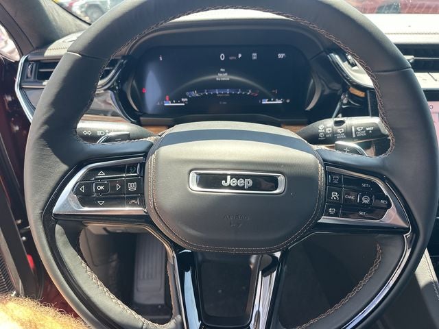 2026 Jeep Grand Cherokee Summit