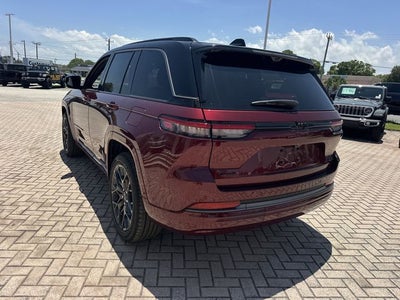 2026 Jeep Grand Cherokee Summit