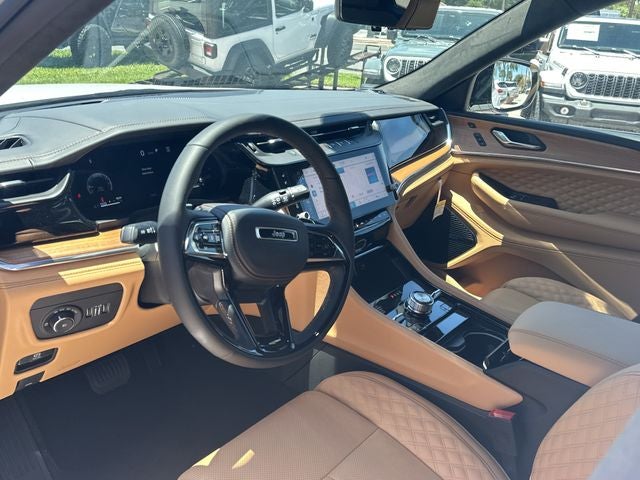2026 Jeep Grand Cherokee Summit