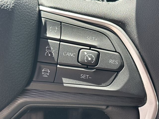 2026 Jeep Grand Cherokee L Laredo