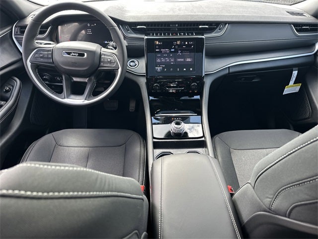 2026 Jeep Grand Cherokee L Laredo