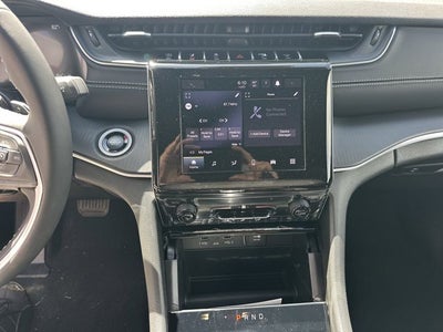 2026 Jeep Grand Cherokee L Laredo