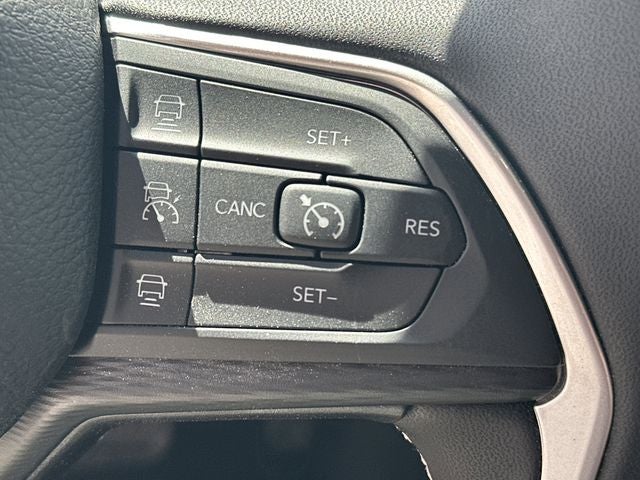 2026 Jeep Grand Cherokee L Laredo