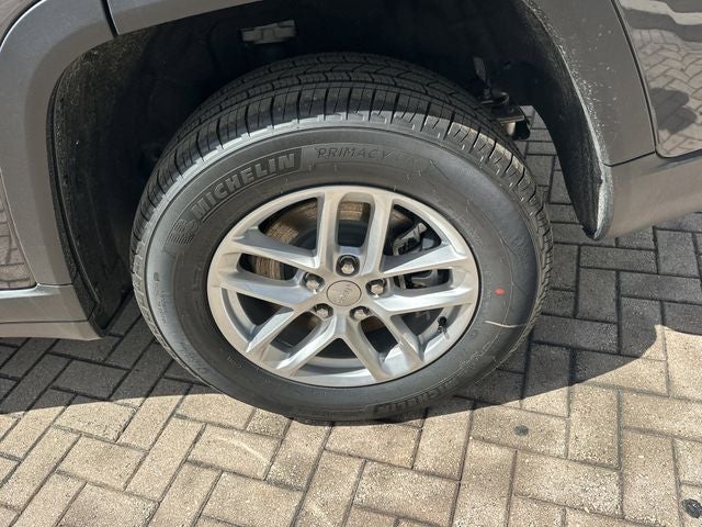 2026 Jeep Grand Cherokee L Laredo