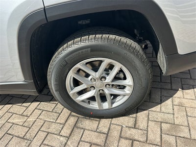 2026 Jeep Grand Cherokee L Laredo