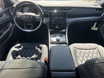 2026 Jeep Grand Cherokee L Laredo