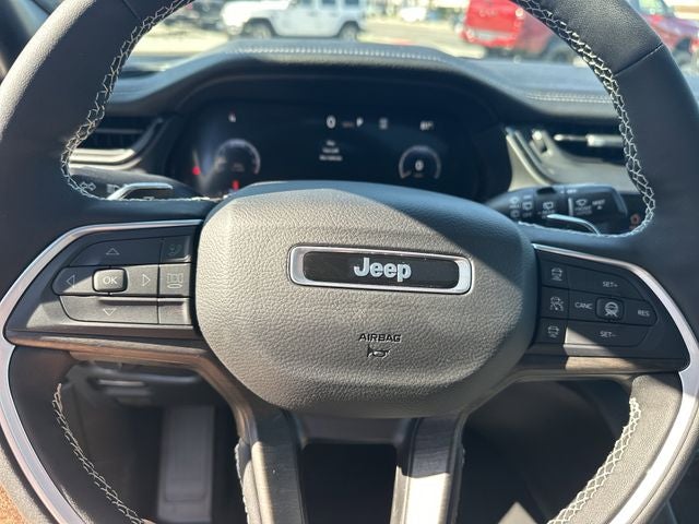 2026 Jeep Grand Cherokee L Laredo