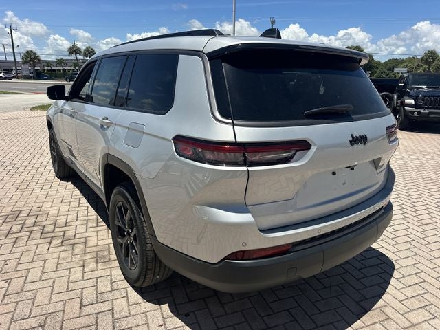2026 Jeep Grand Cherokee L Laredo