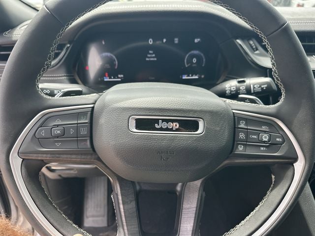 2026 Jeep Grand Cherokee L Laredo