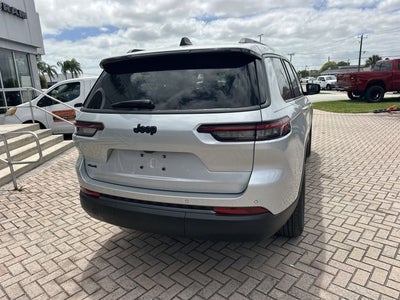 2026 Jeep Grand Cherokee L Laredo